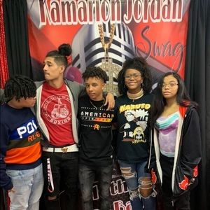 Meet your Posher, Cole